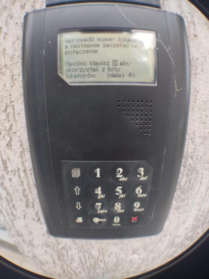 3030 Jana Spychalskiego 32 - Tanie Pokoje W Apartamencie - Samodzielne Zameldowanie - Self Check In Poznań Kültér fotó
