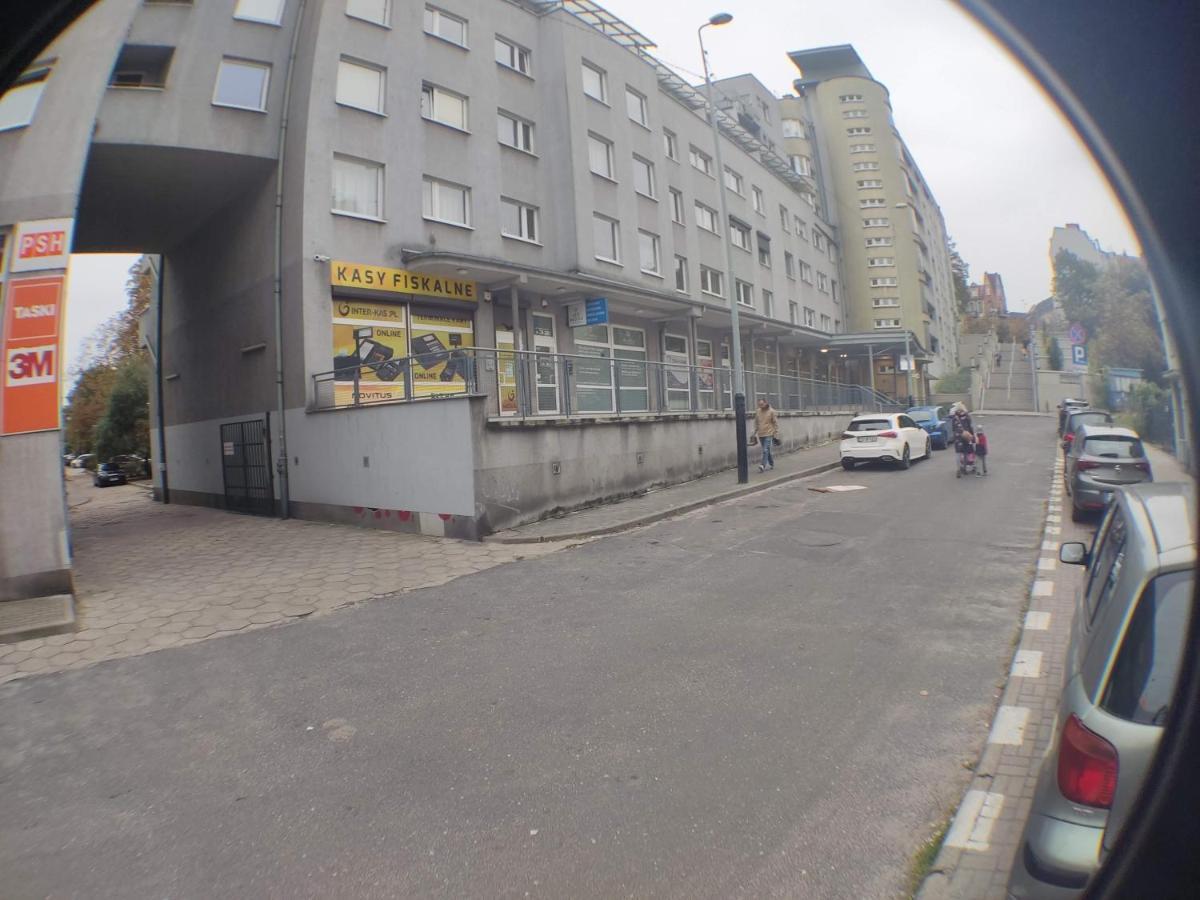 3030 Jana Spychalskiego 32 - Tanie Pokoje W Apartamencie - Samodzielne Zameldowanie - Self Check In Poznań Kültér fotó